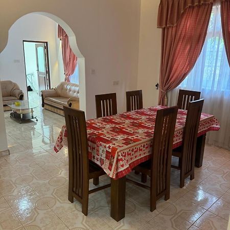 Rehara Villa Marawila Exterior foto
